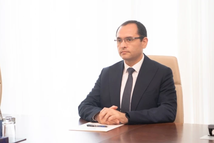Məcnun Məmmədov “Yüksəliş” müsabiqəsinin qalibləri ilə görüşüb