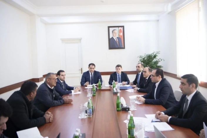Məcnun Məmmədov Masallıda vətəndaşları qəbul edib, fermerlərlə görüşüb