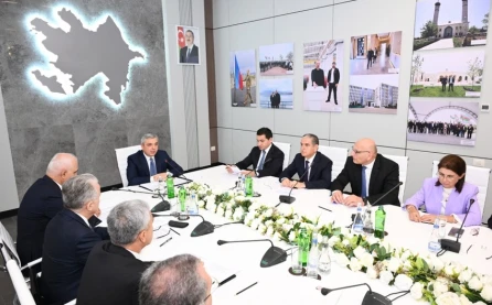 Samir Nuriyev: "Ağalıda torpaqların əkin məqsədilə istifadəyə verilməsi üçün icarə müqavilələri bağlanılır"
